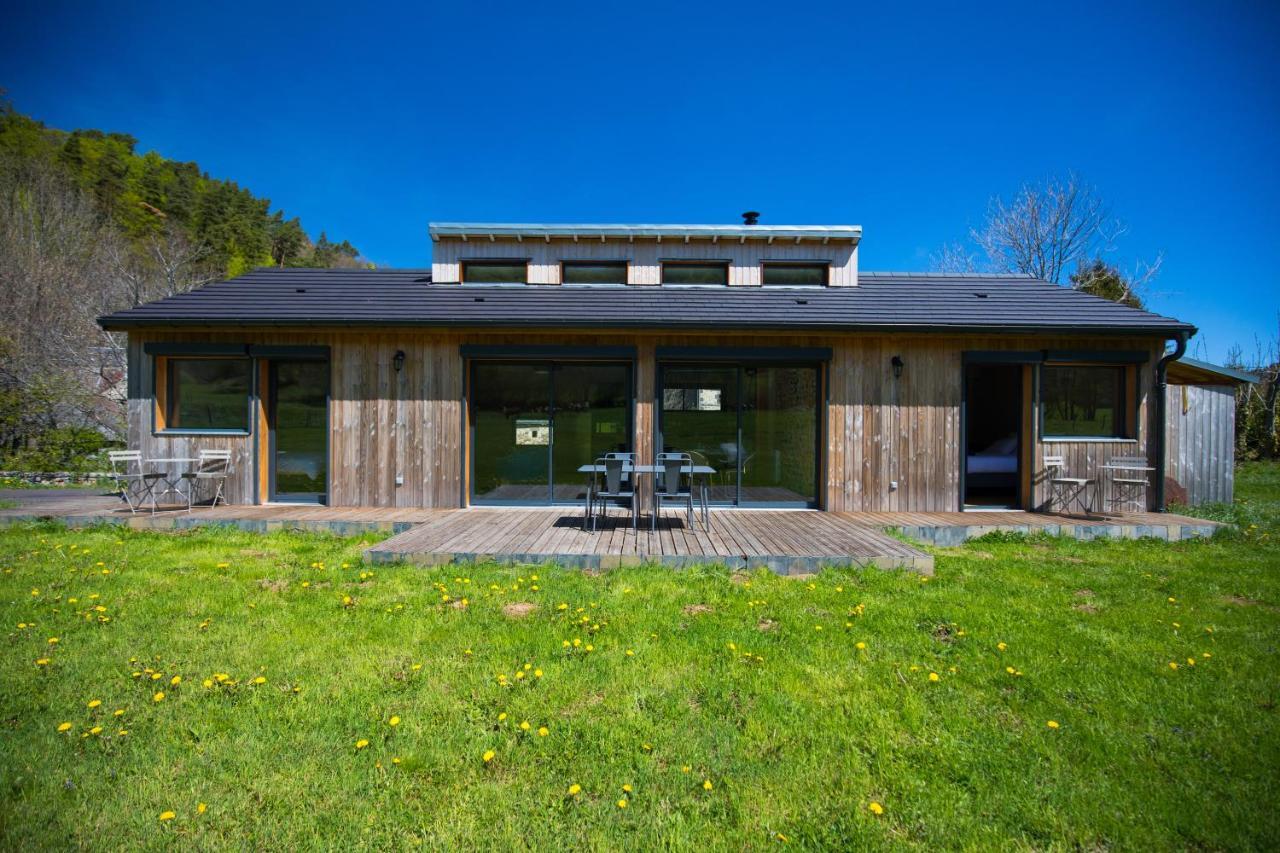 La Dormeuse Du Val Villa Chambon-sur-Lac Exterior photo